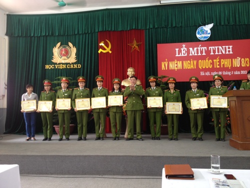 Êv88 chào đón năm mới 2026 tổ chức lễ mít tinh kỷ niệm Ngày Quốc tế phụ nữ 8/3